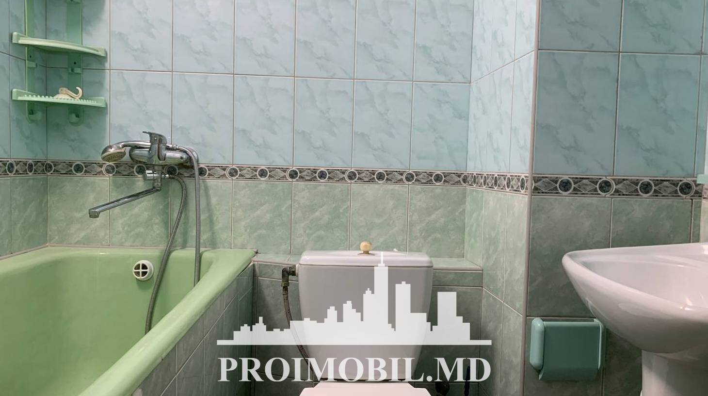 https://images.proimobil.md/qa48cRqd7xqA5PS2OP8eiDu7-PXOUkSlCWd8z-B36Uk/watermark:0.75:so:0:30:0.39/resize:fill:1460:816:1/gravity:ce/bG9jYWw6Ly8vZXN0YXRlL2xyL2Q0YmVmYjNiLTVjOTAtNDMxMC04Zjk1LTI0ZDlkMTgzODU4NS5qcGVn