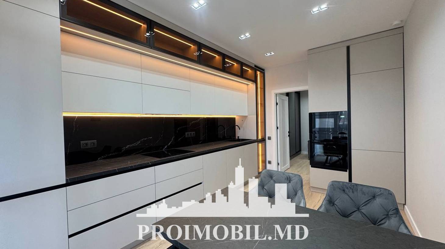 https://images.proimobil.md/qataRHxo7wyHZvnTLkpNNGHqyrsXjV4nwwf6UoqZ7FI/watermark:0.75:so:0:30:0.39/resize:fill:1460:816:1/gravity:ce/bG9jYWw6Ly8vZXN0YXRlL2xyL2NjYzAzZTMzLWVjM2QtNDgzMS05MzU2LTVkN2UxYjk5MmZjZS5qcGVn