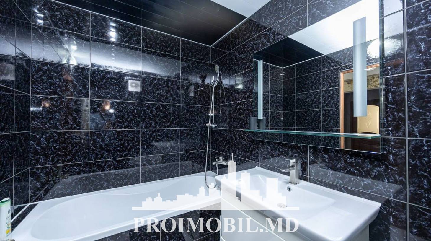 https://images.proimobil.md/qdZPw4m3xKqmExiztcUhy37kKalglg6Kgv5j-XZugKM/watermark:0.75:so:0:30:0.39/resize:fill:1460:816:1/gravity:ce/bG9jYWw6Ly8vZXN0YXRlL2xyL2I0ZGUzZjE3LTdmY2ItNGFkZi04NDQ2LTI4ZTMwM2UyMjQzMy5qcGVn