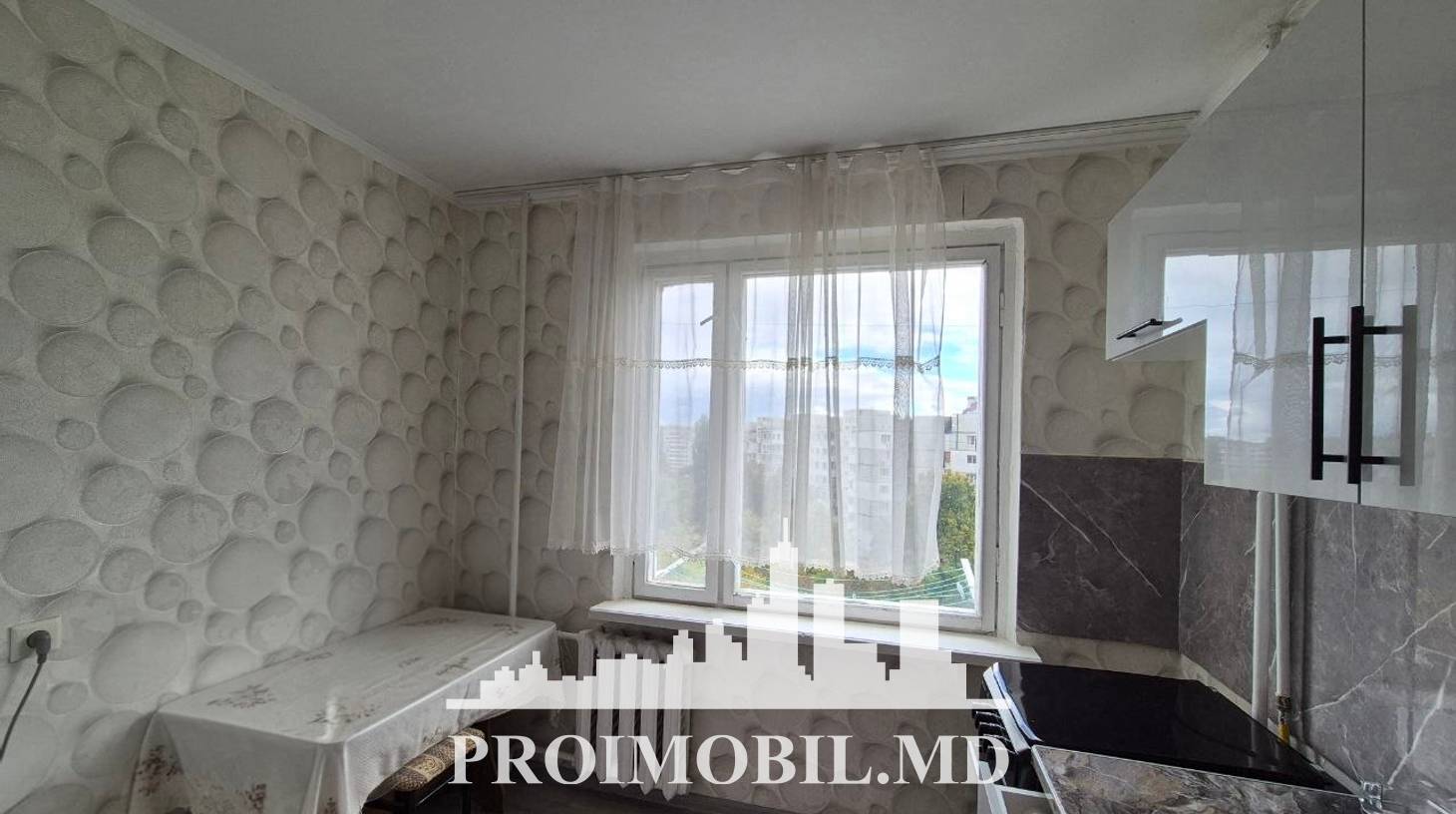 https://images.proimobil.md/qi6OOwiycIvjBjhbVG7GSvq4rA21Jeqrgc__jFeAc4Y/watermark:0.75:so:0:30:0.39/resize:fill:1460:816:1/gravity:ce/bG9jYWw6Ly8vZXN0YXRlL2xyLzllM2I4MzQ4LTJjMTMtNDQ1Zi1hOTBmLTU3M2MxYmIwMjZlOC5qcGVn