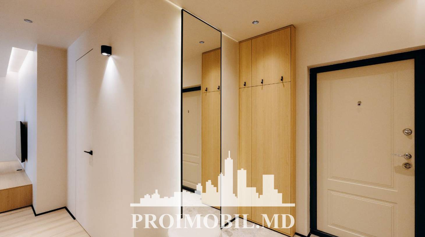 https://images.proimobil.md/qlNIXY9c0fAf9w0XDBhQLU_mHUukUthDTKJOcPsHZ-8/watermark:0.75:so:0:30:0.39/resize:fill:1460:816:1/gravity:ce/bG9jYWw6Ly8vZXN0YXRlL2xyLzIxMWZiNDJjLWIxNGUtNDA0YS05ODEyLWFjOWE5YzIzOWI5Yi5qcGVn