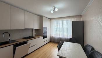 https://images.proimobil.md/qp_42w9AtvZVFWHw3iRGjtaYUCITYh2bHK-VQ37qn3Y/resize:fill:350:198:1/gravity:ce/bG9jYWw6Ly8vZXN0YXRlL2xyLzIyNTRmMDhhLTIxZmUtNDBmNS1iNDdkLTI0ODE3MWNjNGJmNy5qcGVn