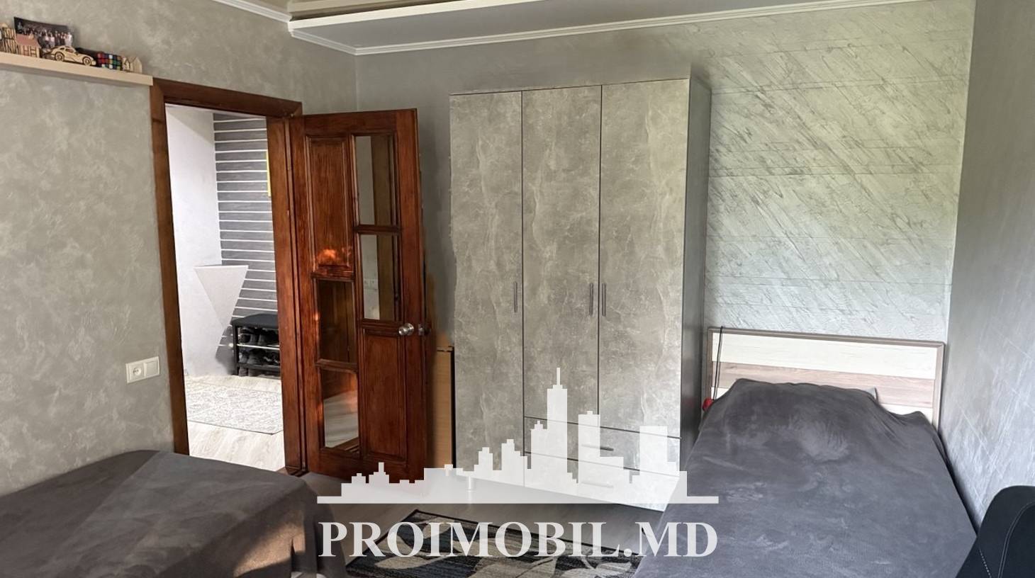 https://images.proimobil.md/qreOlvK9tmv3tJKyqD0xmMpHWH9o5NTTRwf05lQ7Qw0/watermark:0.75:so:0:30:0.39/resize:fill:1460:816:1/gravity:ce/bG9jYWw6Ly8vZXN0YXRlL2xyL2I0MDM1ZjAyLTcxNmYtNGFkYy04NGNjLWU5ZWE4NDgzYTNkNC5qcGVn