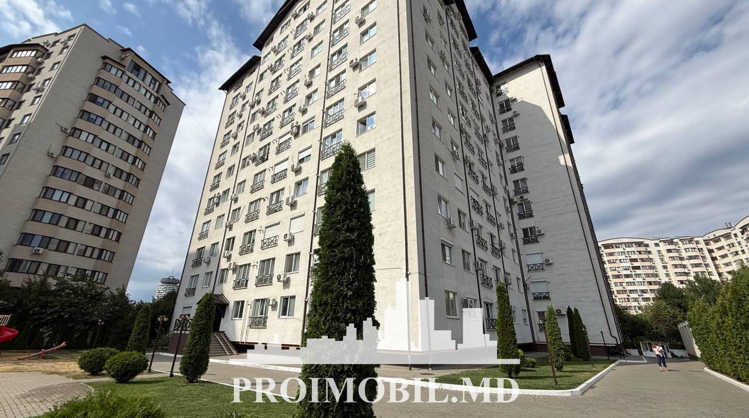 https://images.proimobil.md/qviwvJ7SKRrz1_0q9iXDUA_iQepm4qMcIWX4MEiTB4s/watermark:0.75:so:0:30:0.39/resize:fill:1460:816:1/gravity:ce/bG9jYWw6Ly8vZXN0YXRlL2xyL2NiZDQ5OTdjLTc1NjctNGE4NC1iNzA3LTNlYTYyMTE3N2ZkYy5qcGVn