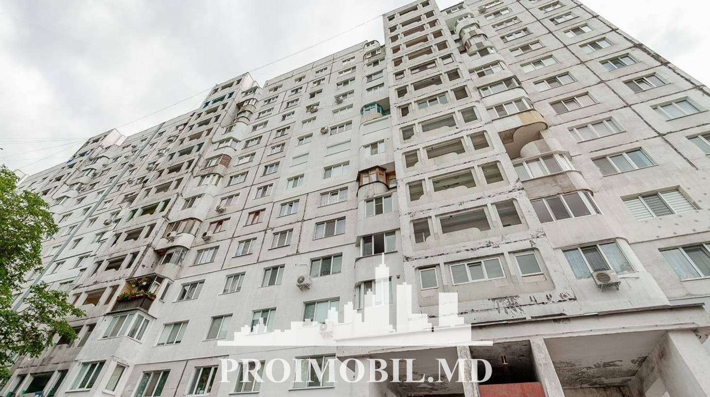 https://images.proimobil.md/qxBJL2LF6lWpTq88Z4zjsaotKaqGfOFE5mHrGygz4lc/watermark:0.75:so:0:30:0.39/resize:fill:1460:816:1/gravity:ce/bG9jYWw6Ly8vZXN0YXRlL2xyL2YyNWIwZDQwLTRjYjctNGNkMi04ZWE5LTE1Y2JkNTUyZGZiZC5qcGVn