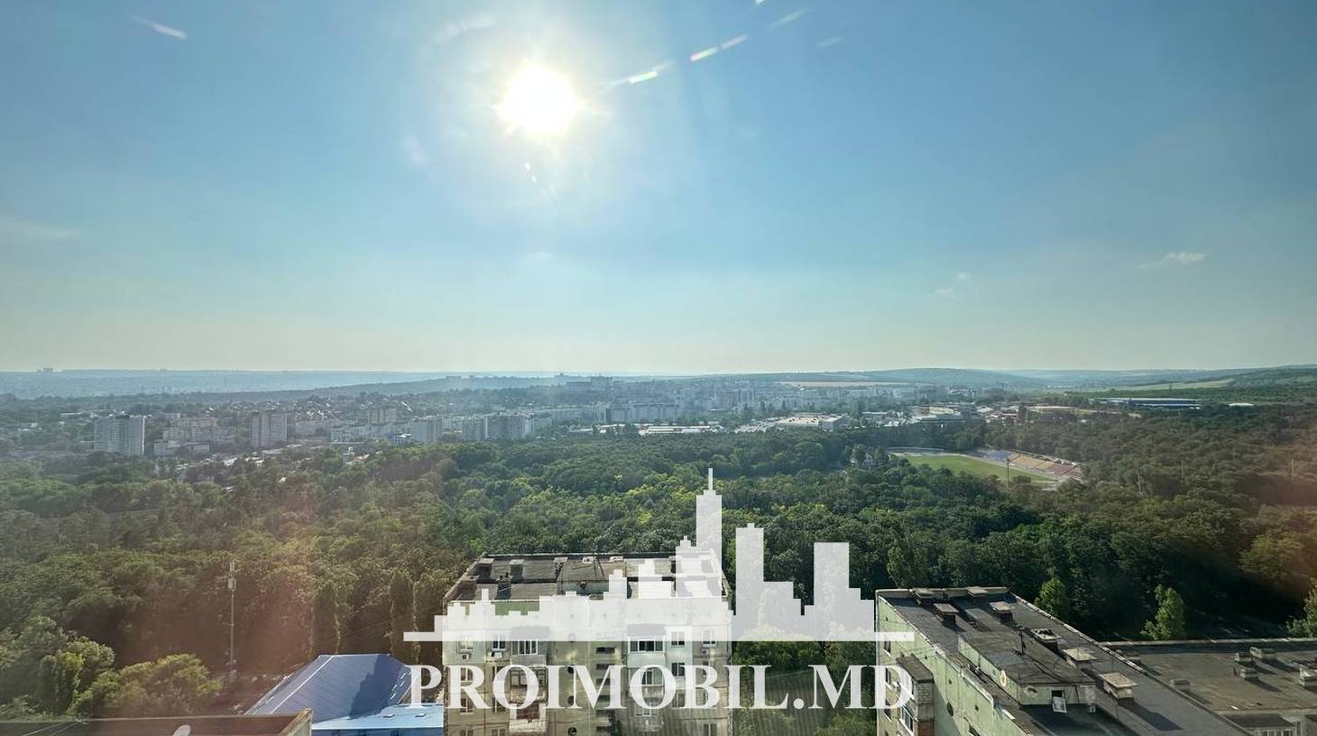https://images.proimobil.md/qyjbmqB-wYFLwp8zM8Q97jgy7OcUjcWhYzHjLZ5xb-I/watermark:0.75:so:0:30:0.39/resize:fill:1460:816:1/gravity:ce/bG9jYWw6Ly8vZXN0YXRlL2xyLzg0Y2ZmNTkyLTRkYjQtNDYyMi04MWMxLTQ0NmYwNzdkZTgwMC5qcGVn
