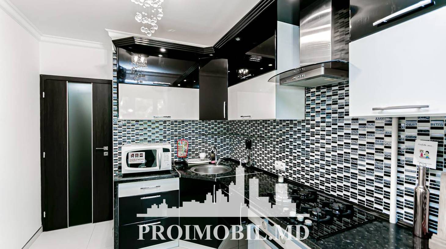 https://images.proimobil.md/r44xZtACakeDBxR-6ubJNi3M1glMWiXkOnAh-q4mYAE/watermark:0.75:so:0:30:0.39/resize:fill:1460:816:1/gravity:ce/bG9jYWw6Ly8vZXN0YXRlL2xyL2E4MDMzNzVhLWI1ZDUtNDRmYS05NWI3LWUwYWFiZmIwNWFjNS5qcGVn
