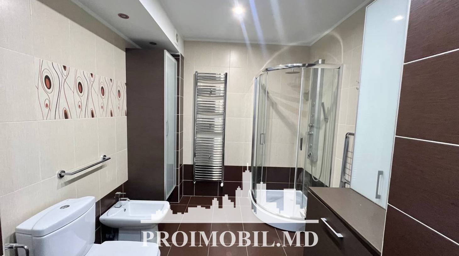 https://images.proimobil.md/r6RDoqNzT0vW6lu9Zu2P86xWRqX6q7Jc_tdakIhkVUs/watermark:0.75:so:0:30:0.39/resize:fill:1460:816:1/gravity:ce/bG9jYWw6Ly8vZXN0YXRlL2xyLzU0YTMzZWI0LWNkODQtNDhhMy05YTgxLTI2MWI5NGQ4ZWNmNi5qcGVn