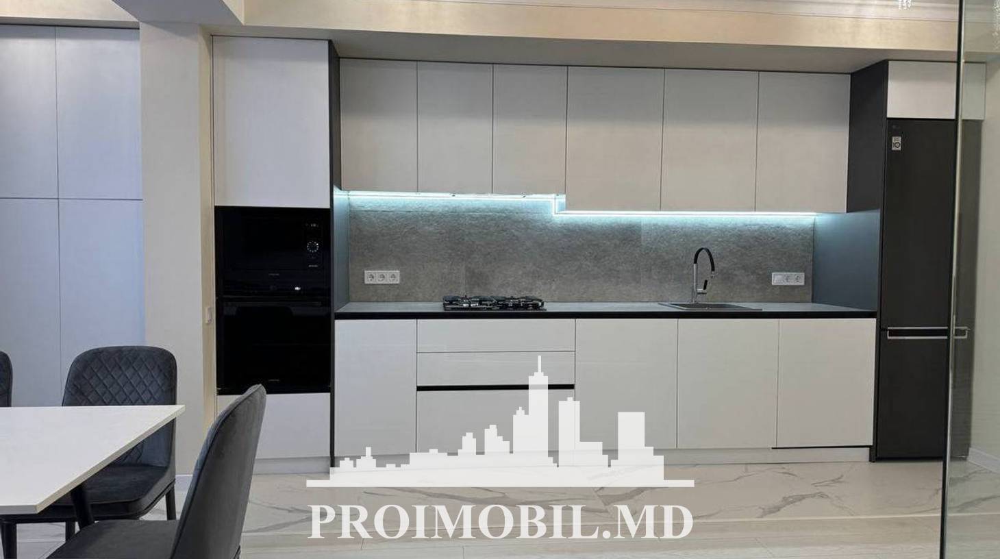 https://images.proimobil.md/r8p1wfdaXV0MxQ2Wp3nCnwAQSV1X_gWDkLJQM-CB-oc/watermark:0.75:so:0:30:0.39/resize:fill:1460:816:1/gravity:ce/bG9jYWw6Ly8vZXN0YXRlL2xyLzNhNTU4NTk5LTU4YzItNGRiMC1hYjNiLTIzNjA4YWI3MTI2ZC5qcGVn