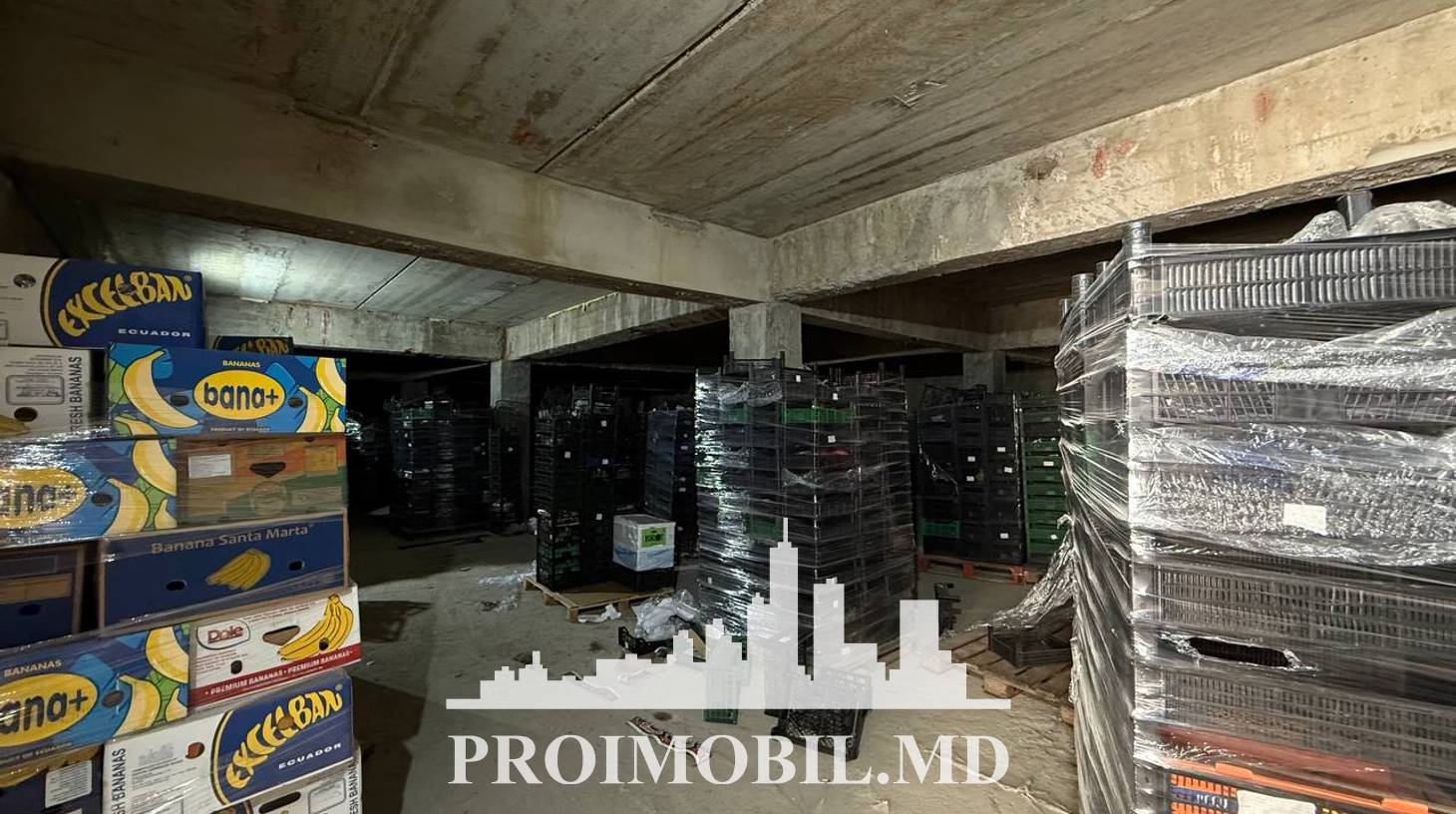 https://images.proimobil.md/rLrYAA_qZIFalDSy-xj2MOIRr6cwcFiNtm7w-6U-ojo/watermark:0.75:so:0:30:0.39/resize:fill:1460:816:1/gravity:ce/bG9jYWw6Ly8vZXN0YXRlL2xyLzYzZjMzMTc2LTc4MTItNGViNi1iMzdjLTE4MzMwYWMyYjE0My5qcGVn