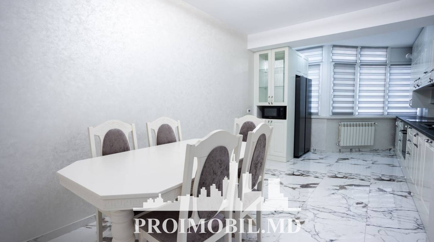 https://images.proimobil.md/rTr5X1ZT5q29RhhlN1kmk8xytB7fohVBVMjgv2zgbw0/watermark:0.75:so:0:30:0.39/resize:fill:1460:816:1/gravity:ce/bG9jYWw6Ly8vZXN0YXRlL2xyLzYwYzk1NDI3LTA1MTYtNGE1Ni04ZmI4LTVjZmM2Y2Y3ZmJkOS5qcGVn