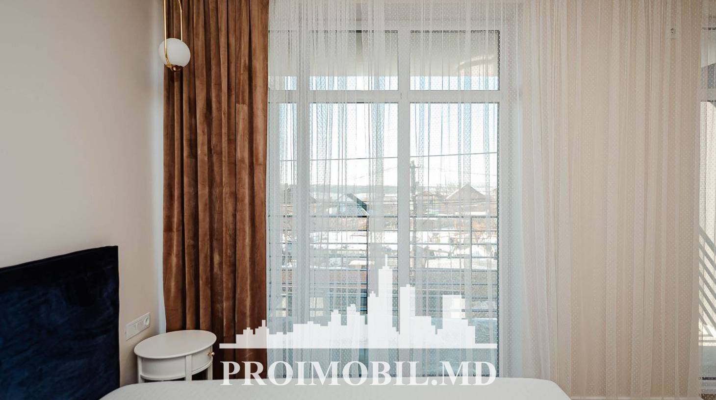 https://images.proimobil.md/rWevF3tigV4Yd7U8HzAfE3DXKBb6HWfWmFMpOxKvIdE/watermark:0.75:so:0:30:0.39/resize:fill:1460:816:1/gravity:ce/bG9jYWw6Ly8vZXN0YXRlL2xyLzhhZGMwMzQ1LTJiMDItNGY3MS04NDA3LTY5ZGY3MGFkNzE0MC5qcGVn