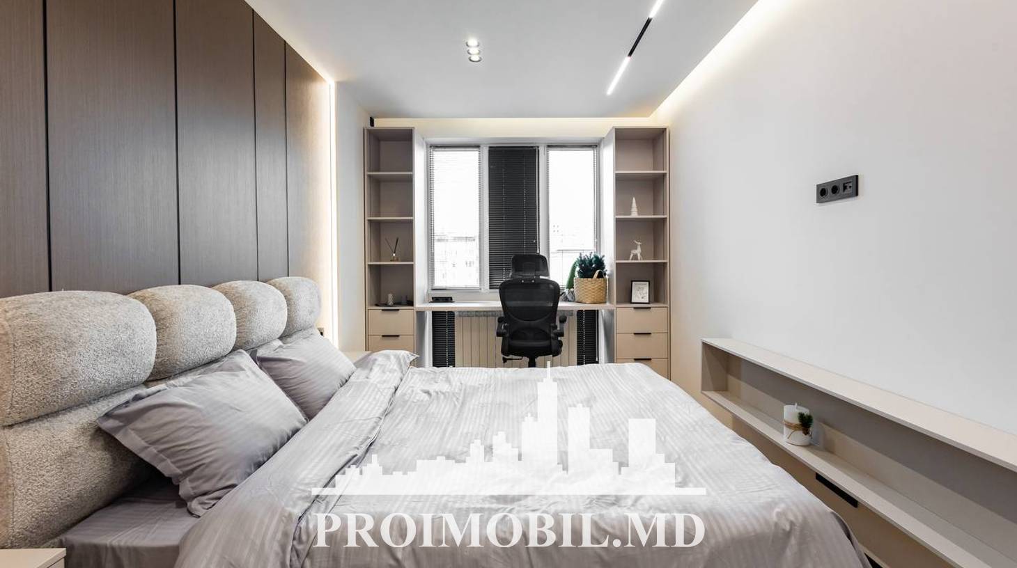 https://images.proimobil.md/rYdznkW6p1u9_QBJGNapVEGf_dDehTk4bnjMx27DbFg/watermark:0.75:so:0:30:0.39/resize:fill:1460:816:1/gravity:ce/bG9jYWw6Ly8vZXN0YXRlL2xyL2JkOWRjOWYzLWNjMGItNDgyMC1hNjg5LWUxZGQ1NDMzODE3ZC5qcGVn