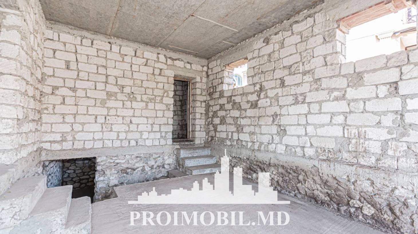 https://images.proimobil.md/rbKtLavXXxGR5yrDlN0Pcfj1ilUutTefz-gZ5w1V9ck/watermark:0.75:so:0:30:0.39/resize:fill:1460:816:1/gravity:ce/bG9jYWw6Ly8vZXN0YXRlL2xyL2JjM2MwMDQyLWRhYzItNGVlMi1hMjEwLTgxNDJhMDRkY2YxOS5qcGVn