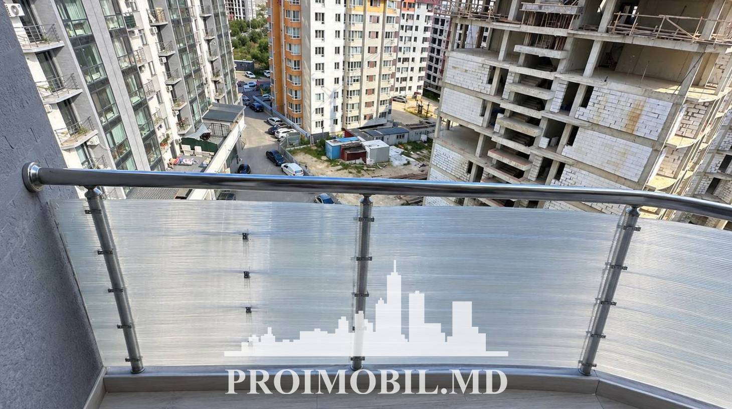 https://images.proimobil.md/rfS2b_e6mHjddo44BuuyRP2neBpDLjsHR9VAoOcp_oE/watermark:0.75:so:0:30:0.39/resize:fill:1460:816:1/gravity:ce/bG9jYWw6Ly8vZXN0YXRlL2xyL2FmNzViM2I5LTQ3MjItNDQ1ZS05ZWZlLWRhMjA3NDNjODk0Mi5qcGVn