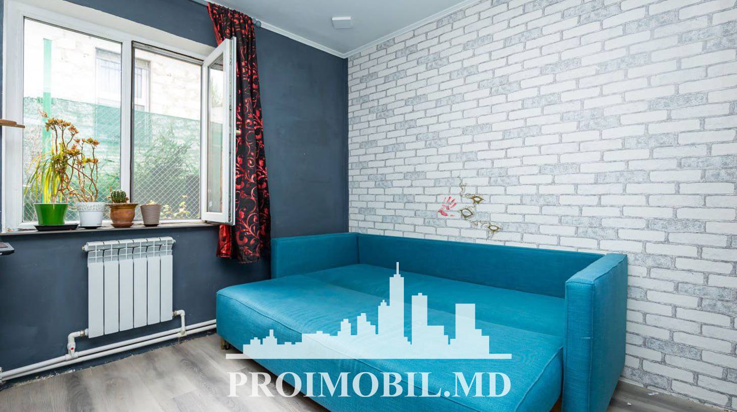 https://images.proimobil.md/rfW4FcEZmWFBFCMxe84I23ucX0ZeBDs50Sp8Ui4rZPA/watermark:0.75:so:0:30:0.39/resize:fill:1460:816:1/gravity:ce/bG9jYWw6Ly8vZXN0YXRlL2xyLzcxYzgxYTI4LTY0MmUtNDg2Mi1hYmZkLTcxNzZkNzMyOTgwNi5qcGVn
