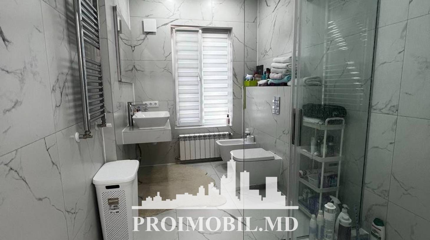 https://images.proimobil.md/rpE1cwYp8FX4SasEhp46XK8631U26FhklZ8r5iB1sgk/watermark:0.75:so:0:30:0.39/resize:fill:1460:816:1/gravity:ce/bG9jYWw6Ly8vZXN0YXRlL2xyLzBhMTI0NjJhLTE5ZmYtNGQyMi1hYjY5LWY0ODBlZDQ3MzY3Ni5qcGVn