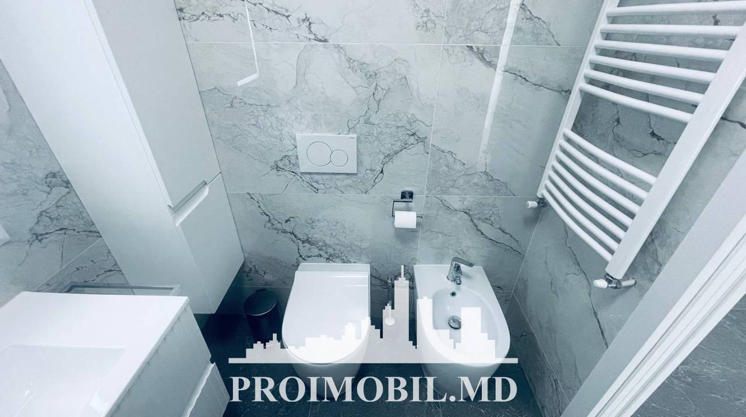 https://images.proimobil.md/rq_-ykCxbxnl5H-HEu3qmZIFgp0I8C4NDq20RLVml2I/watermark:0.75:so:0:30:0.39/resize:fill:1460:816:1/gravity:ce/bG9jYWw6Ly8vZXN0YXRlL2xyLzM0MDZmNTNiLTA2YzQtNDc0Zi1hM2NhLWM4YzdlYjkzNzJhOC5qcGVn