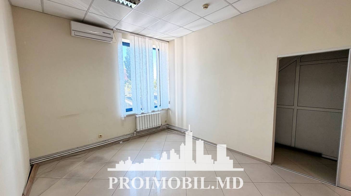 https://images.proimobil.md/rrb6o4fk88PHvV5nXdzcE5u54m3UWIkzFOiFr30qdzM/watermark:0.75:so:0:30:0.39/resize:fill:1460:816:1/gravity:ce/bG9jYWw6Ly8vZXN0YXRlL2xyL2ZkOTQyNjM0LTdkNDktNGZmYi05Mjc5LWRlYTRkZDI4ZDhhOC5qcGVn
