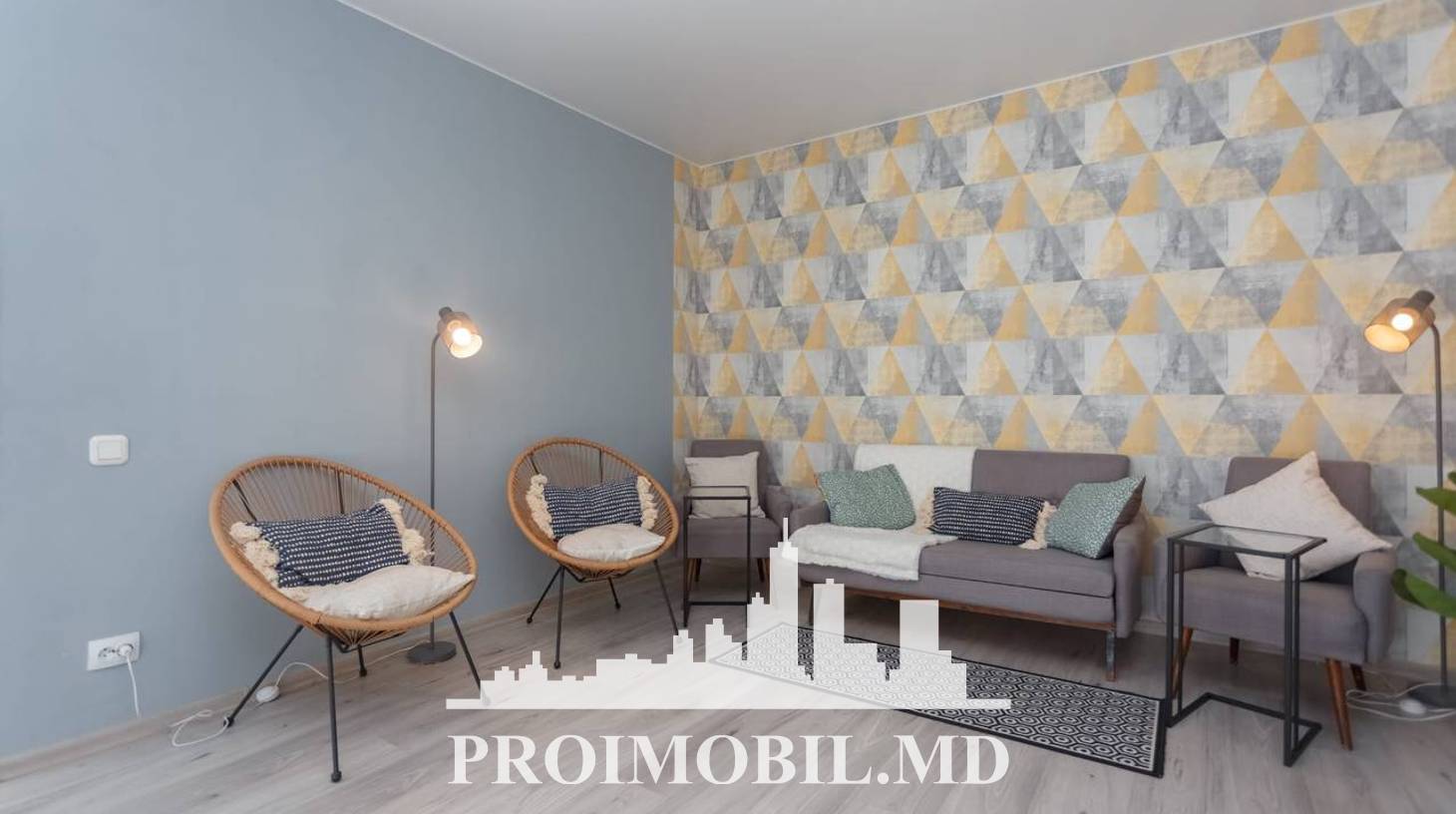 https://images.proimobil.md/rtN-KDCvIr9js7dRvZPKFqWDlvYFZZfXC8WB29gOSNk/watermark:0.75:so:0:30:0.39/resize:fill:1460:816:1/gravity:ce/bG9jYWw6Ly8vZXN0YXRlL2xyLzllZGQ5MmIxLWFkMmMtNDNkNS04Njc1LTFhNTM1NzY1YmY4NS5qcGVn