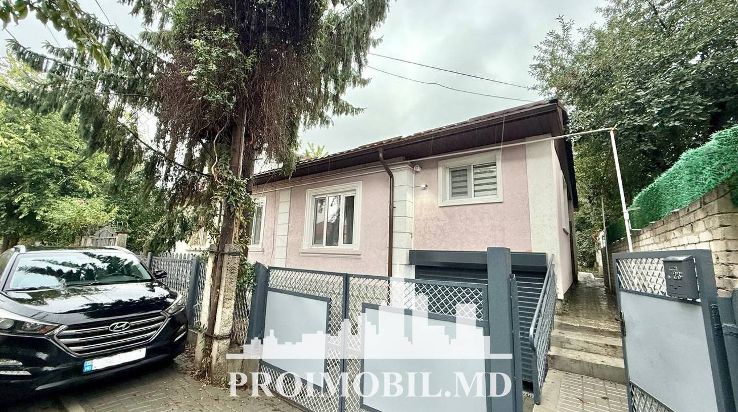 https://images.proimobil.md/s0yHYHI-sti5FMHVoO9CzVg-zJtNss4uAj77ajsGPno/watermark:0.75:so:0:30:0.39/resize:fill:1460:816:1/gravity:ce/bG9jYWw6Ly8vZXN0YXRlL2xyL2U0MzE1NjJlLWFmMzAtNDBlYS1iYzdjLThlMGIyYTM2N2E1Zi5qcGVn