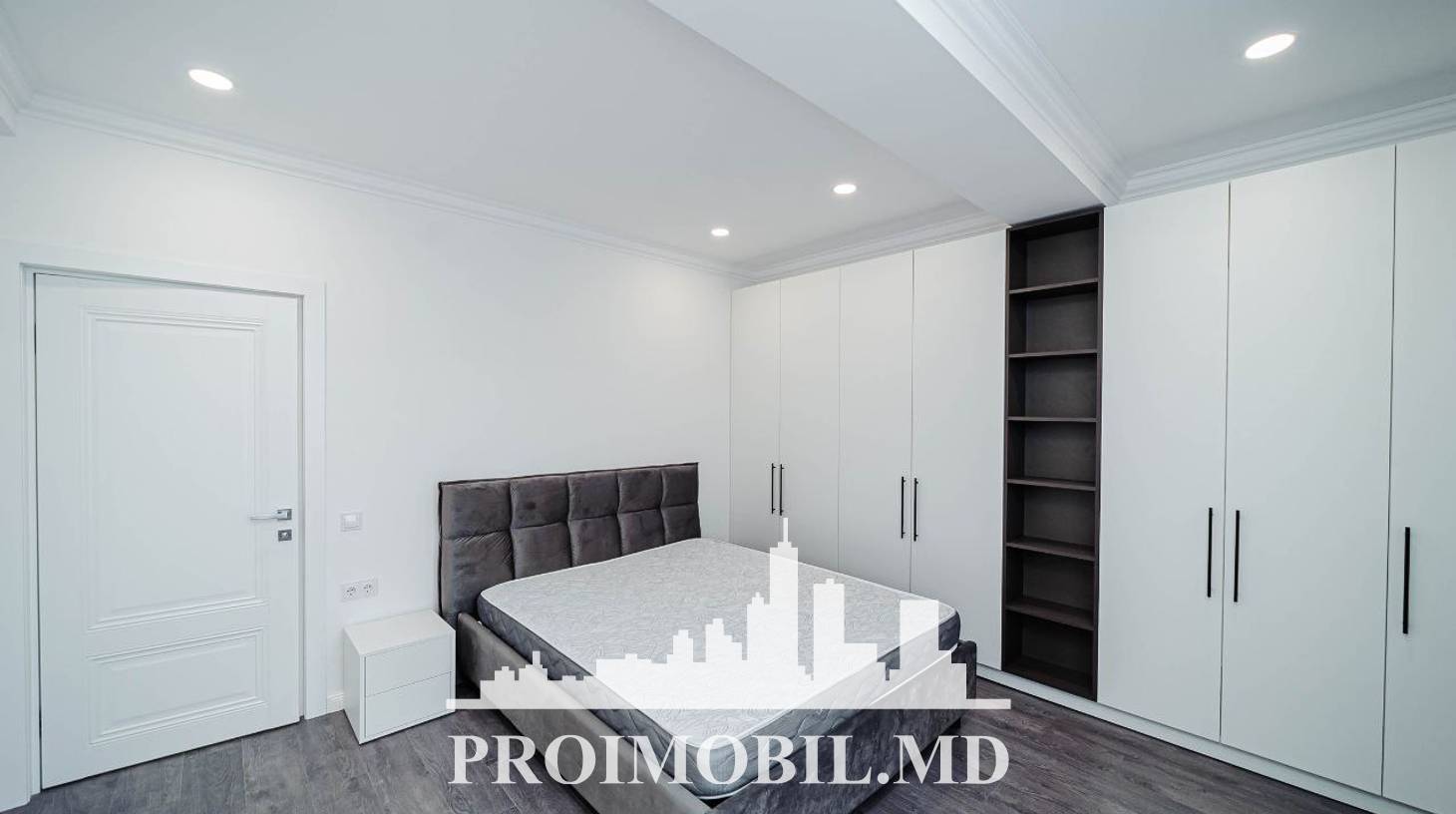 https://images.proimobil.md/s1K-ETRUM6xg9RHUKN9mW7RqOtxpDA14PWwzskURQCA/watermark:0.75:so:0:30:0.39/resize:fill:1460:816:1/gravity:ce/bG9jYWw6Ly8vZXN0YXRlL2xyLzRiN2EyNDM1LWJhNTQtNGQyYi04YzNhLWQwYTk4YmJiNWRlOS5qcGVn