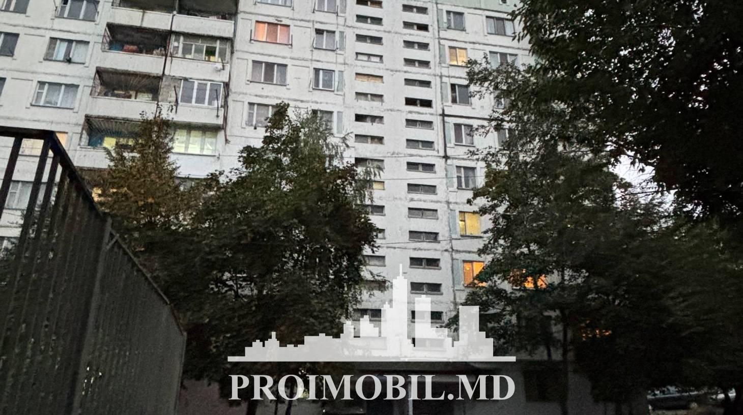 https://images.proimobil.md/s3fSaYLGZbLgj1wqNgHZplj5ZqQe3BaTttSw04hSva4/watermark:0.75:so:0:30:0.39/resize:fill:1460:816:1/gravity:ce/bG9jYWw6Ly8vZXN0YXRlL2xyL2I1Y2FkODM1LWU2YmEtNDc3NS04NDIxLTFiZjZlYTE5MjM2NC5qcGVn