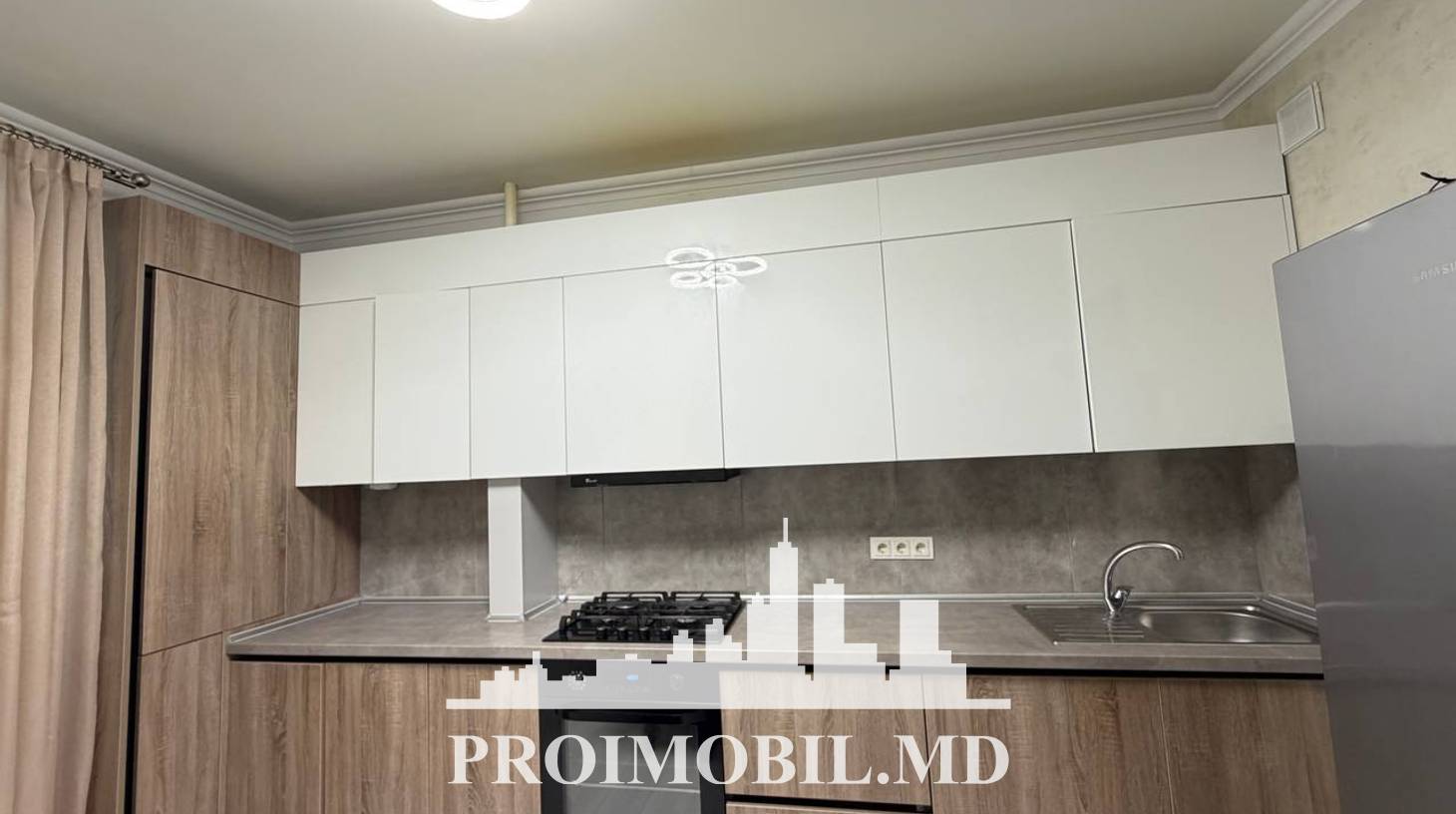 https://images.proimobil.md/s55ktA-He-xWBPljcMlPjbPPKJ_K74lYv0fvSXLeAts/watermark:0.75:so:0:30:0.39/resize:fill:1460:816:1/gravity:ce/bG9jYWw6Ly8vZXN0YXRlL2xyL2EwOWQ0ZmM1LTJhMmEtNDJjMS1hOTI4LWNlY2JmMDIyYmI0Zi5qcGVn