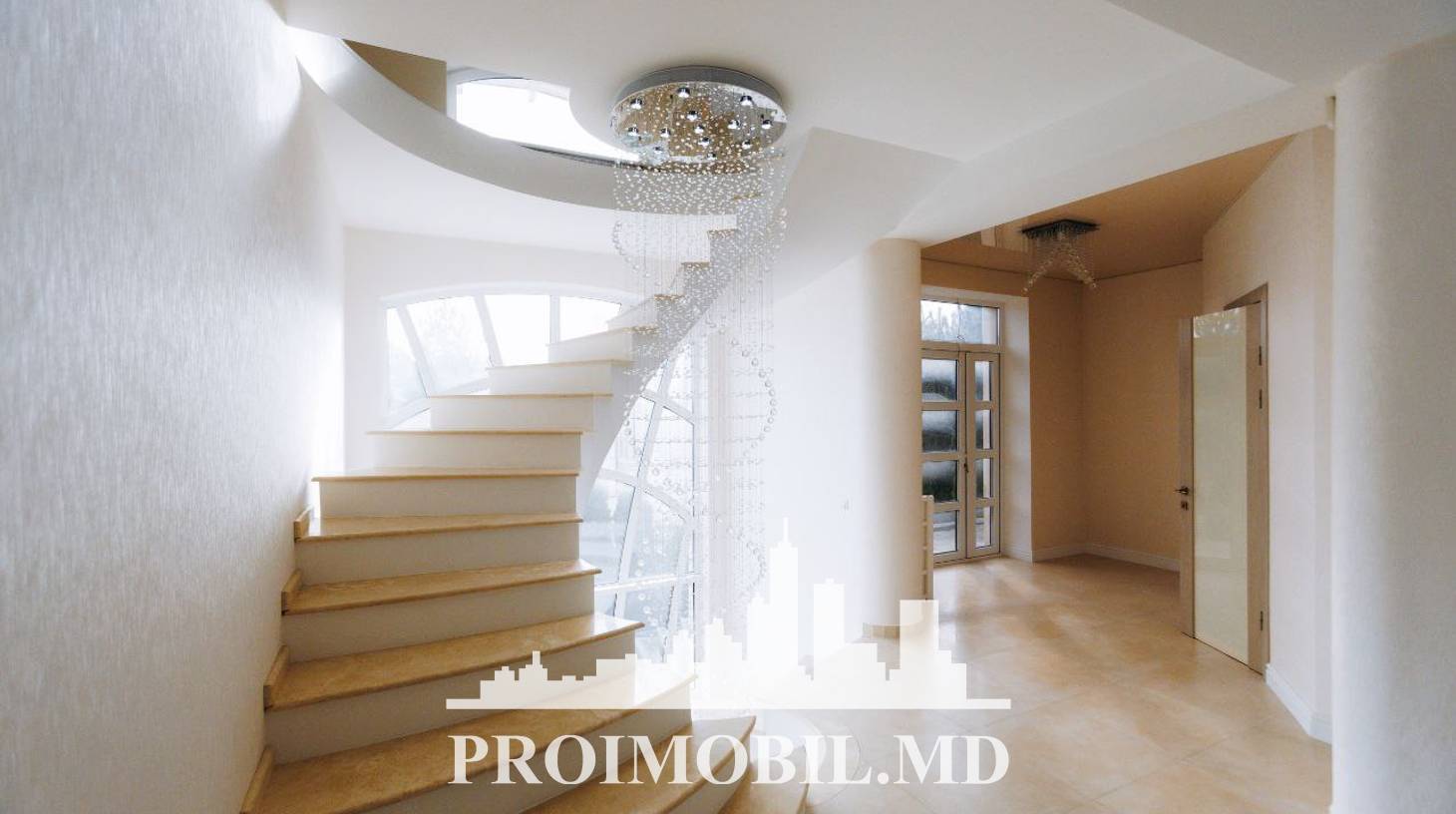https://images.proimobil.md/s65SNgVDMeLivXaPmfRmyBKWDsrP4kr9ZSgym4ETbK4/watermark:0.75:so:0:30:0.39/resize:fill:1460:816:1/gravity:ce/bG9jYWw6Ly8vZXN0YXRlL2xyL2Q3NWM5YWI0LTBkMTgtNDM2ZC05YzcxLTk3MWFkZjNlNmNiZC5qcGVn