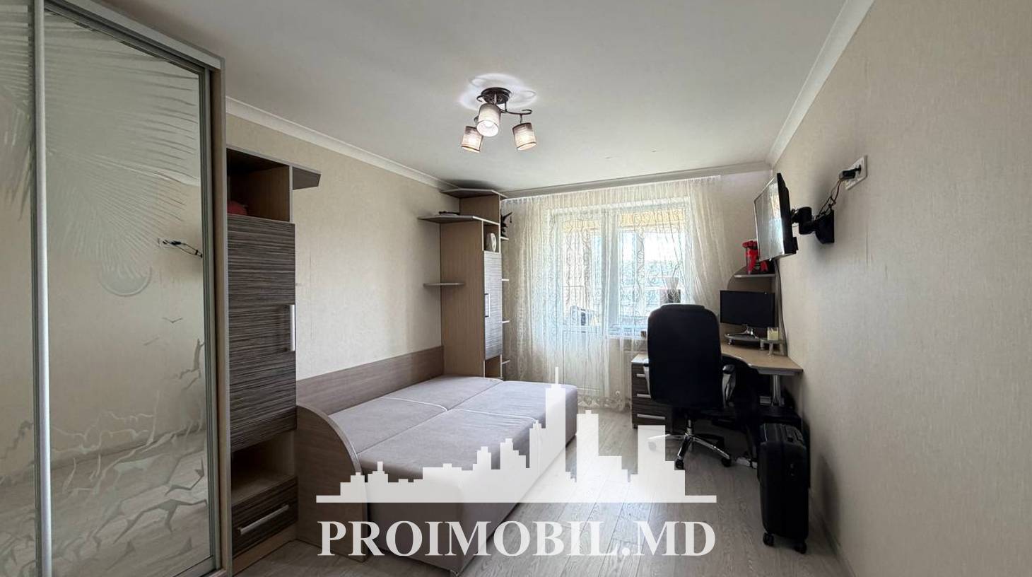 https://images.proimobil.md/s7ECZ-O6Q2aABdC7u2aXj2bvlvbpevZA6uzgRnH0ius/watermark:0.75:so:0:30:0.39/resize:fill:1460:816:1/gravity:ce/bG9jYWw6Ly8vZXN0YXRlL2xyLzllYmMyNjNjLTI1N2ItNDY0My1iYzg1LWJiY2QxNTYwM2Q2NC5qcGVn