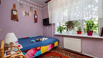 https://images.proimobil.md/s7RNJ_HBjiebaGbBEK1iuxgyGDeE245-K4ASkhZ2rsw/resize:fill:350:198:1/gravity:ce/bG9jYWw6Ly8vZXN0YXRlL2xyLzhhODA5ODM1LTc2NDEtNGIxOS05YTc0LTU4ZWNkYTc2ZjlmNi5qcGVn