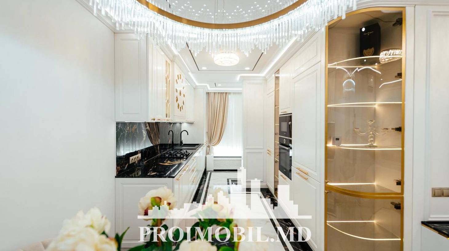 https://images.proimobil.md/sA-eHzNj6uPFi1ndvuKv-4UAV4rLqRtir6jymv6XGAo/watermark:0.75:so:0:30:0.39/resize:fill:1460:816:1/gravity:ce/bG9jYWw6Ly8vZXN0YXRlL2xyLzczM2I5ZDMwLWJiYmUtNDkzOS04ZDJiLTM1MjMyNjk1N2NlOS5qcGVn