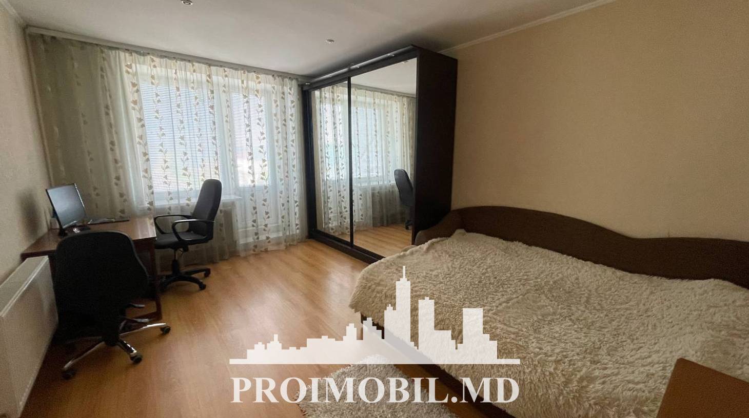 https://images.proimobil.md/sFX2Y5emK3pTkvPAL-efvR0ovlx0QaxV1xcn-MZz1LM/watermark:0.75:so:0:30:0.39/resize:fill:1460:816:1/gravity:ce/bG9jYWw6Ly8vZXN0YXRlL2xyL2E2NjhhN2E4LTA2YWUtNDhjZi04YzY2LTljMDA5YjUyNTljYy5qcGVn
