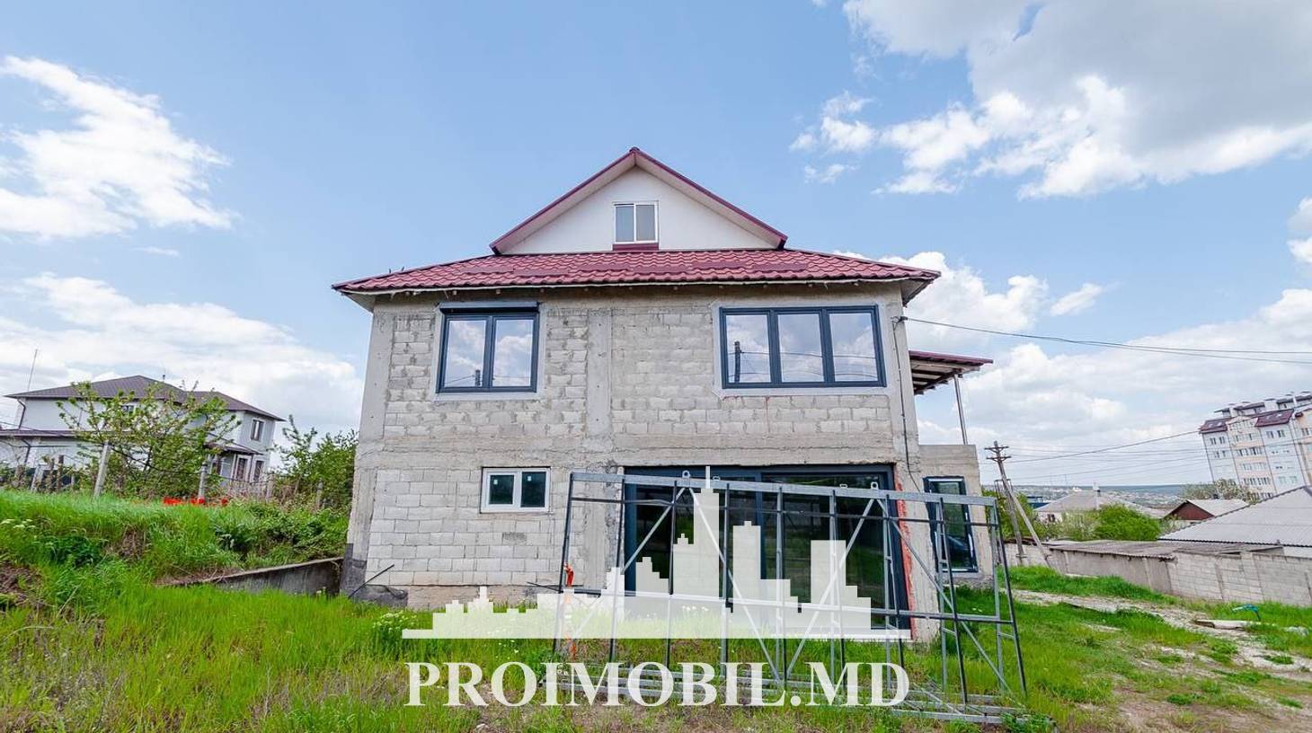 https://images.proimobil.md/sKzkP7wLBVz149s2Nd1wQDs8ugs5d1vYD9IuVK0v2hI/watermark:0.75:so:0:30:0.39/resize:fill:1460:816:1/gravity:ce/bG9jYWw6Ly8vZXN0YXRlL2xyL2EzY2NmMDM1LWUxMzYtNDQwOS1iODQ5LWIyMGRhNjYzZmYwYS5qcGVn