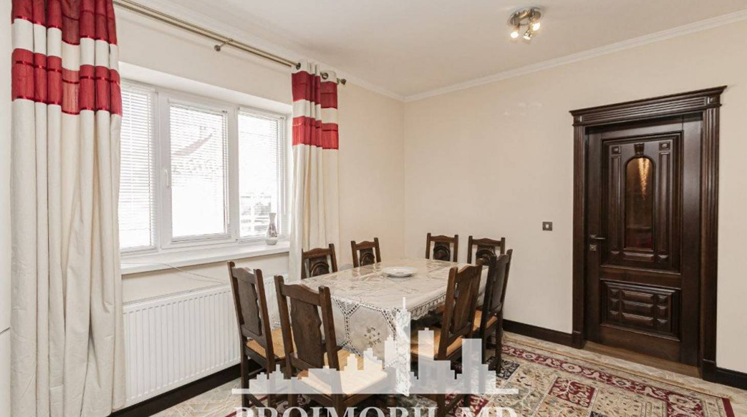 https://images.proimobil.md/sNl8jWu5w1m1sZwdoZ0aN5PtTRiASnim--Jj2IyEp0s/resize:fill:1460:816:1/gravity:ce/bG9jYWw6Ly8vZXN0YXRlL2xyLzB5MmNtNzM5aHBuNzZqdi0xMDg2NTNfMTIuanBn