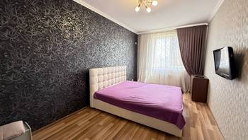 https://images.proimobil.md/sQLbpT4ba-Y31W3McKgsoA09hAezgI31tLFccDnxU0I/resize:fill:350:198:1/gravity:ce/bG9jYWw6Ly8vZXN0YXRlL2xyLzA5NTRkYWJlLTI5MjAtNGVjMC1iODIwLTJjZWQxZDZiNTlmNi5qcGVn