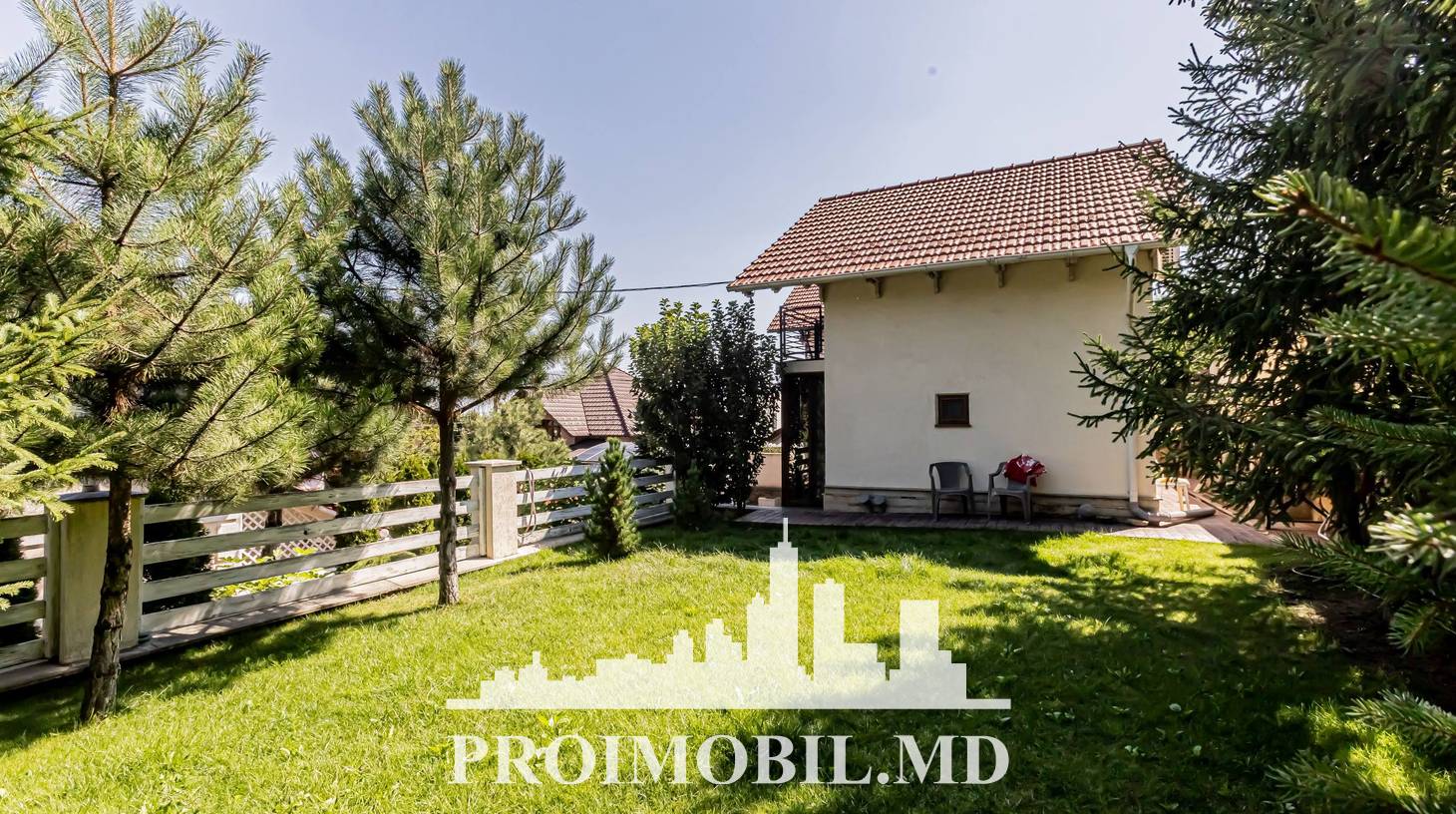 https://images.proimobil.md/sVIAMw6lh7tC-kIRKiEQ5_CTwcfeZ-a1ZUA4zW4_NoI/watermark:0.75:so:0:30:0.39/resize:fill:1460:816:1/gravity:ce/bG9jYWw6Ly8vZXN0YXRlL2xyLzIyYTc2NTBkLTcyNGQtNGY2Yy05YzAwLWExYjRiYjMyMzk1Ny5qcGVn