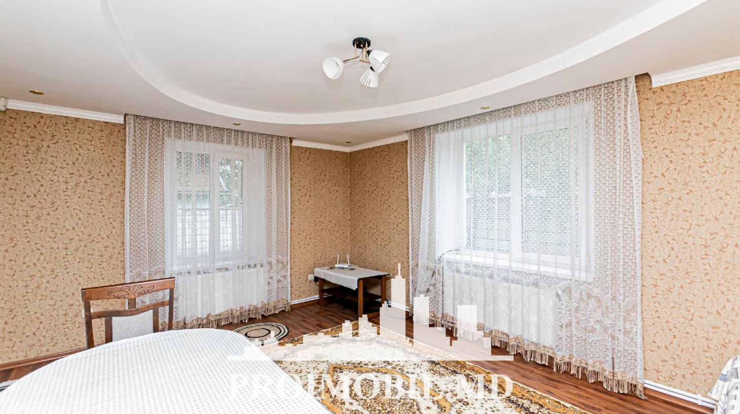 https://images.proimobil.md/sVa-dgvTpbLPgNXXZG5iiIvKjx6c0osyEthi-CablEU/watermark:0.75:so:0:30:0.39/resize:fill:1460:816:1/gravity:ce/bG9jYWw6Ly8vZXN0YXRlL2xyLzc3ZDgyMGM0LWVmZGItNGFjZS1hN2EwLTRmZDY1NWUwYmE0OC5qcGVn
