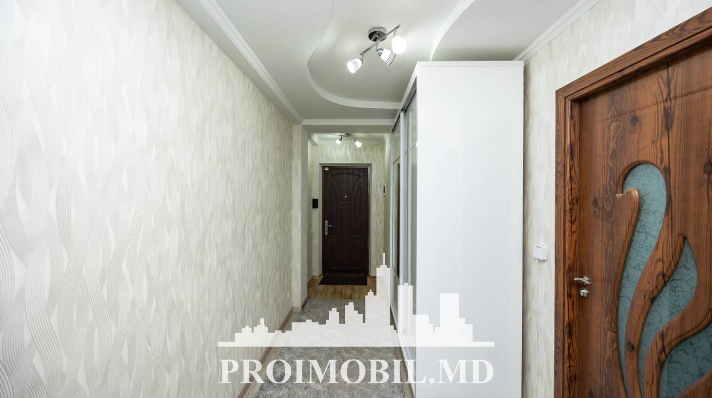 https://images.proimobil.md/sVsvaTO_JXQuQRoDUeU7d6A2VhvIwHXHonp3gz5gHuk/watermark:0.75:so:0:30:0.39/resize:fill:1460:816:1/gravity:ce/bG9jYWw6Ly8vZXN0YXRlL2xyLzc4MDVkMjM2LWRlNGEtNDNkOS1iODkzLTM1NGNjNTU0ODBkOC5qcGVn