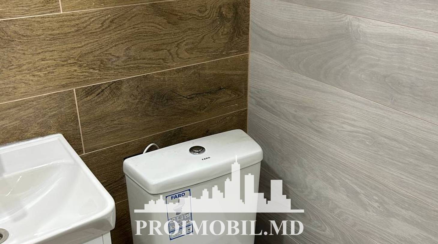 https://images.proimobil.md/sXy4KssaxEZs1jG802HVtvnKlpNf3hvS1QuoW54lTdY/watermark:0.75:so:0:30:0.39/resize:fill:1460:816:1/gravity:ce/bG9jYWw6Ly8vZXN0YXRlL2xyL2VjN2ZiZmFlLTYxMjAtNDdmMy1hNTAwLWFjODVkZThhODI1My5qcGVn