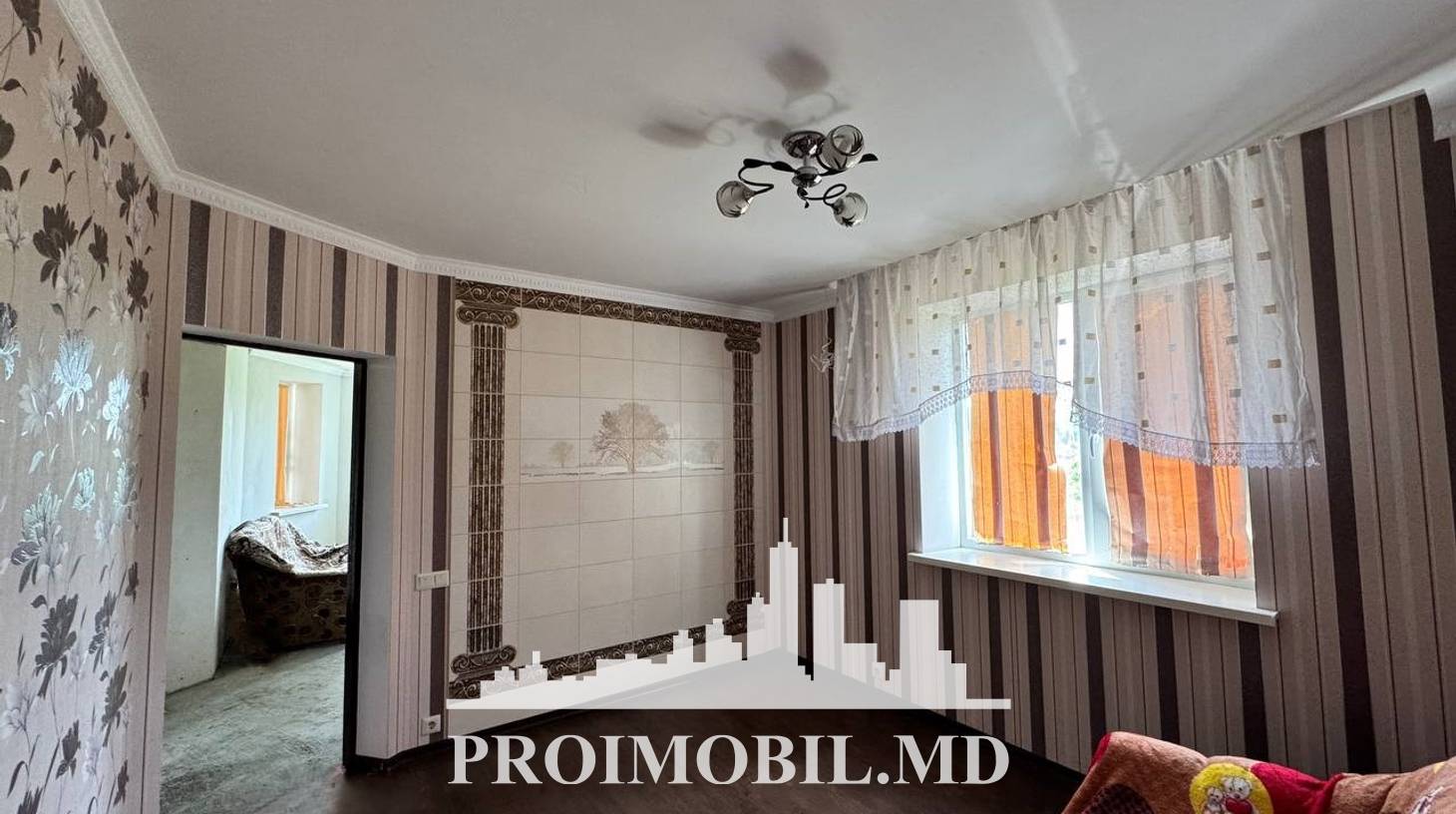 https://images.proimobil.md/sZH9hVVe3iJd08P94qdrz_qXyf2SDmVSVL8uXzgyj9A/watermark:0.75:so:0:30:0.39/resize:fill:1460:816:1/gravity:ce/bG9jYWw6Ly8vZXN0YXRlL2xyLzM0NzdkMDMxLTYyNDUtNDBhYi05YzQyLTBjZTc4MTZhNGZjMS5qcGVn