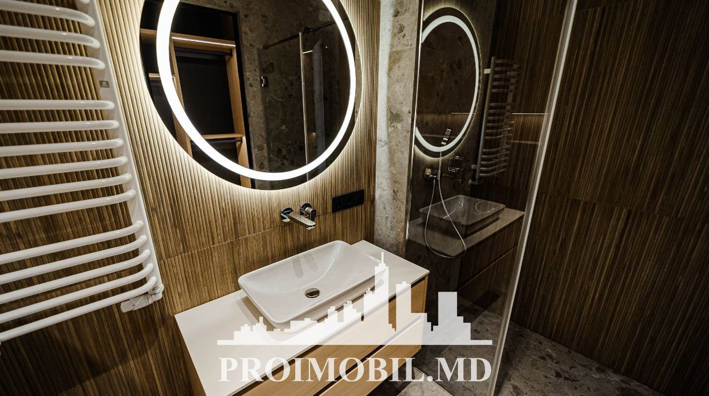 https://images.proimobil.md/sZabE5t0f1Xk4wl_etB6fZ78D3YTZH5iYjeRLxeuIfo/watermark:0.75:so:0:30:0.39/resize:fill:1460:816:1/gravity:ce/bG9jYWw6Ly8vZXN0YXRlL2xyLzAyZDk3OTkzLWZiNGMtNDM0OC05NzNkLWFmNzNkN2ZkYTIxZi5qcGVn