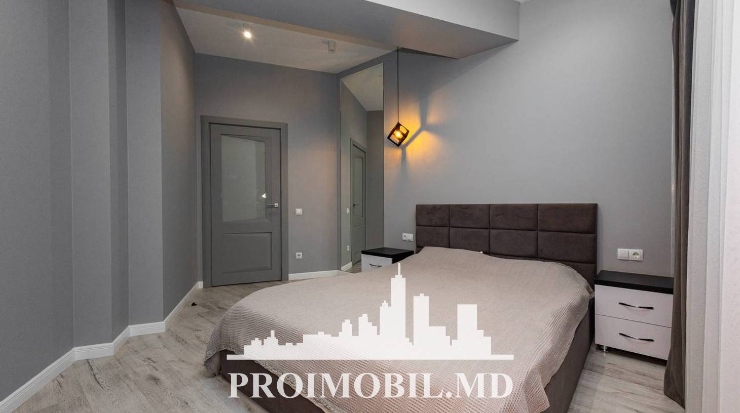 https://images.proimobil.md/s_z_5P0qmAF99uGThi9Fq1wEZG6mPs3djUCFo4N3OO8/watermark:0.75:so:0:30:0.39/resize:fill:1460:816:1/gravity:ce/bG9jYWw6Ly8vZXN0YXRlL2xyLzg2NmNlZWU1LWMwMzgtNDRkOC04YzMwLWZkNjlmNWU3MDlmMS5qcGVn