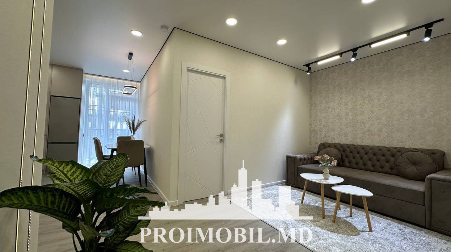 https://images.proimobil.md/scT3ASp0t6whbsWb777JOt7vH8_1Ir69ZfzVfSSlV0Y/watermark:0.75:so:0:30:0.39/resize:fill:1460:816:1/gravity:ce/bG9jYWw6Ly8vZXN0YXRlL2xyL2E4NGFiMDQ2LTk2OTYtNDJkNC1hN2VkLTE1NzQ1N2M2NzUzMC5qcGVn