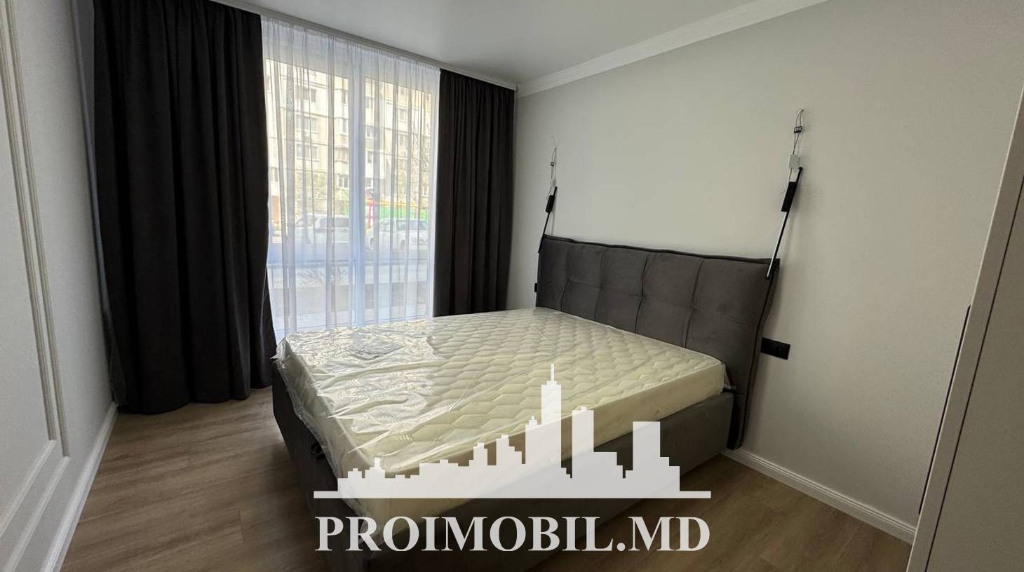 https://images.proimobil.md/sdyiNp_A8wDABu9Ib2r52R8j__9bkQnANjAl6jv2Hl0/watermark:0.75:so:0:30:0.39/resize:fill:1460:816:1/gravity:ce/bG9jYWw6Ly8vZXN0YXRlL2xyLzBiZTY3N2Y5LTMzZjItNGExMC04ZmMxLWYzNmFmZmE5ZTc4Yi5qcGVn