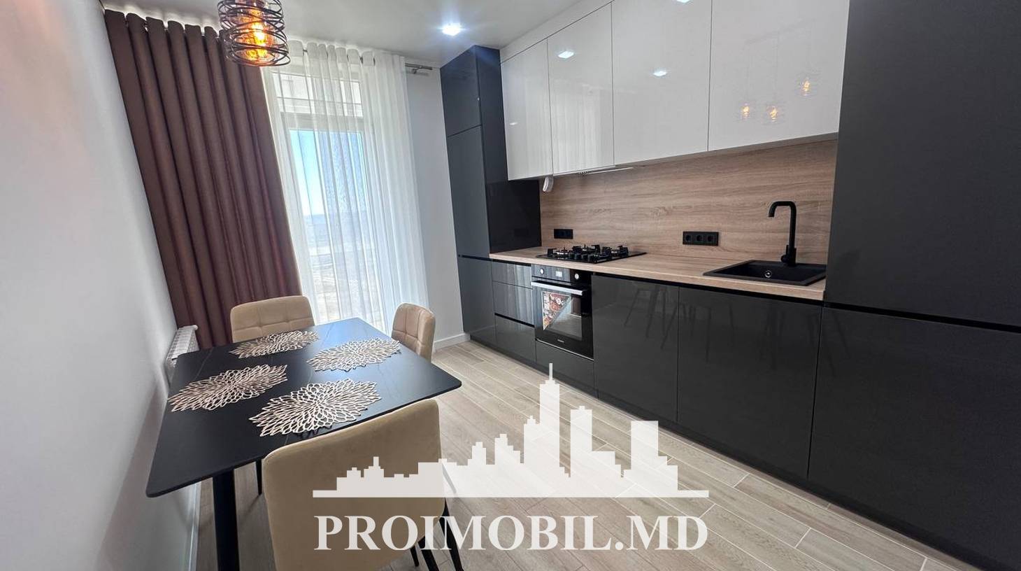 https://images.proimobil.md/seulaq5ll89r9Mz8z9R_hs_xEEjO3wqQqFmIWcyRWqY/watermark:0.75:so:0:30:0.39/resize:fill:1460:816:1/gravity:ce/bG9jYWw6Ly8vZXN0YXRlL2xyL2E0Mjg3NzlmLTQyOWYtNDNhNS1iNDljLTA0ZmQ0MTc4YmZlYi5qcGVn