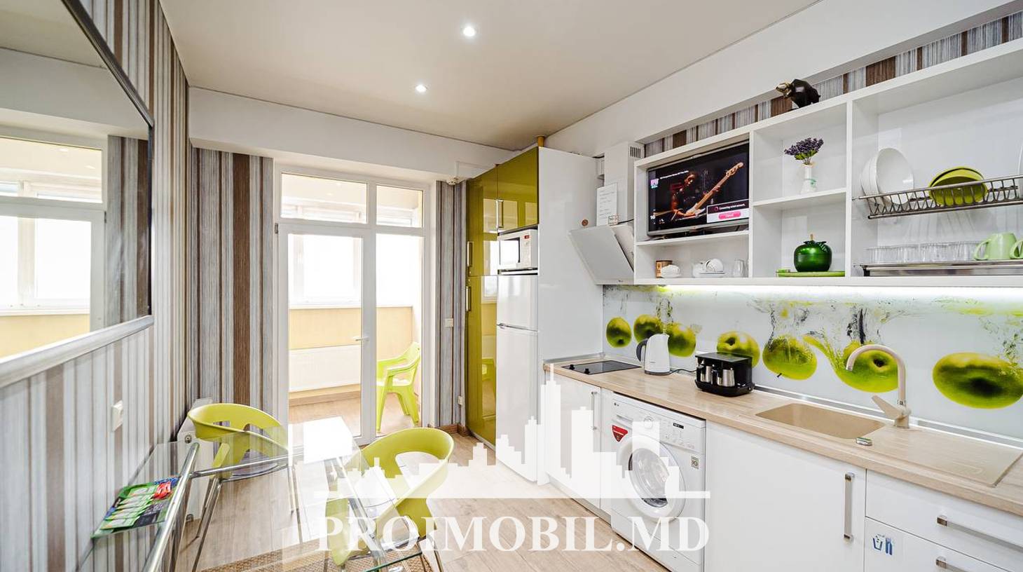 https://images.proimobil.md/sgGlGM8vQ_mi-Vdpb7_VPSLERFZtPX3bNbBd7zPCr_o/watermark:0.75:so:0:30:0.39/resize:fill:1460:816:1/gravity:ce/bG9jYWw6Ly8vZXN0YXRlL2xyLzk0M2FhNmZjLTZiOGItNGFjOC04OTk1LTI0NDNmMWE4MzhlZi5qcGVn