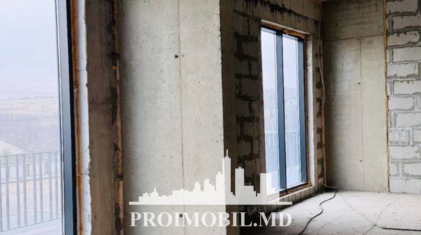 https://images.proimobil.md/si4g5K1yoi2HmZwgWQbS7wETK1VOa4tj7mmr_n9o66A/watermark:0.75:so:0:30:0.39/resize:fill:1460:816:1/gravity:ce/bG9jYWw6Ly8vZXN0YXRlL2xyLzhiMDcyN2Q0LTMwZGQtNDIyYy1hNTk3LTQxMzdhOTViNTRjYS5qcGVn