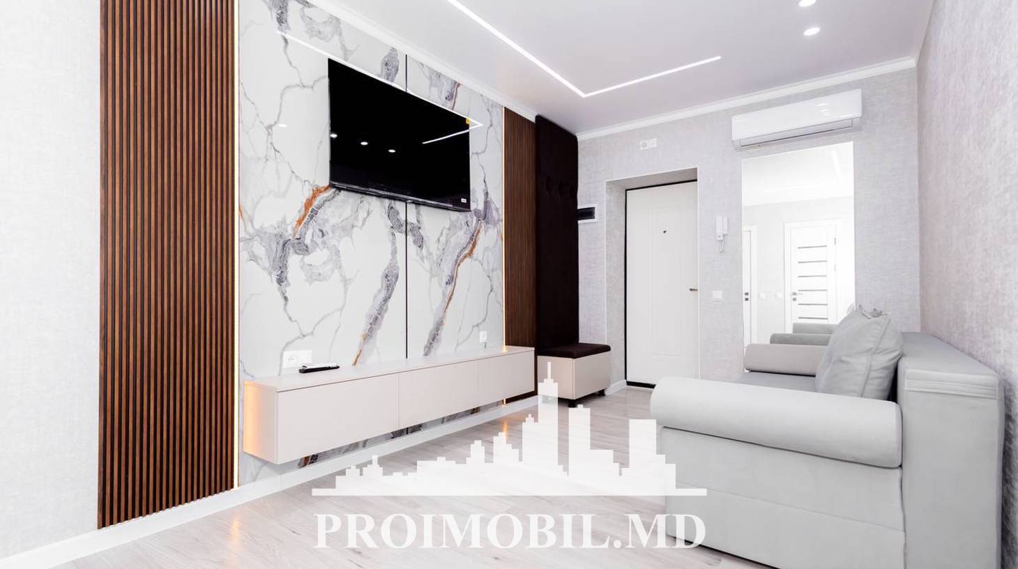 https://images.proimobil.md/si7uy3PTTK0f7mnqqal8EaS76c8gdiXAbHhwuh-nk1E/watermark:0.75:so:0:30:0.39/resize:fill:1460:816:1/gravity:ce/bG9jYWw6Ly8vZXN0YXRlL2xyLzdmMjVlNDZiLWJlZjgtNGQzZC1iOTY1LTg2MWE2Y2JkOGIwYy5qcGVn