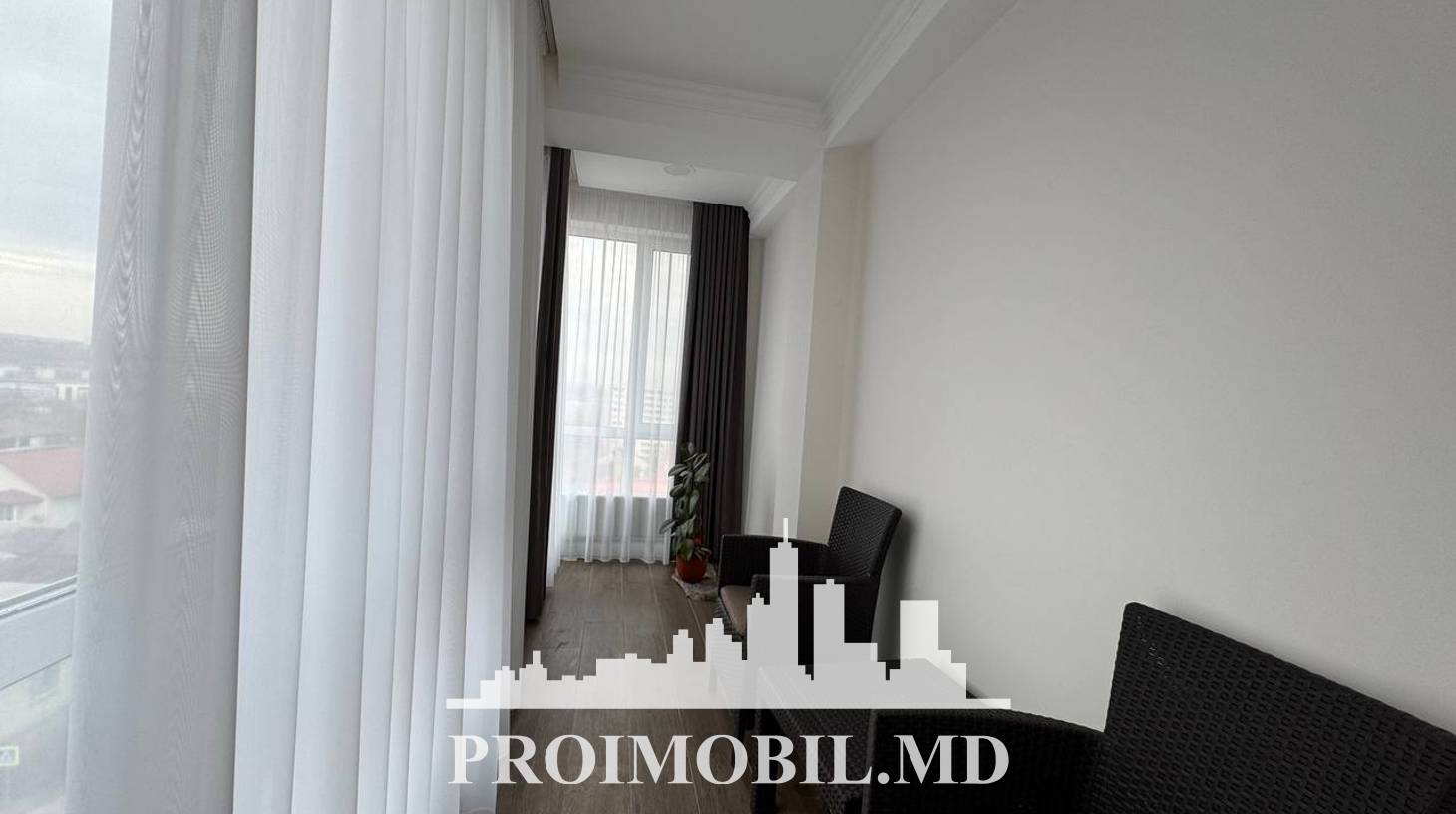 https://images.proimobil.md/sn0xxM36W0RlCY3Z2mZUCwIKfgOXA_sFQDojv9w8oSg/watermark:0.75:so:0:30:0.39/resize:fill:1460:816:1/gravity:ce/bG9jYWw6Ly8vZXN0YXRlL2xyLzllN2QwZDM2LTUxNjEtNDBiMC04YzhhLTNlMGZlY2JkZjI2Ny5qcGVn